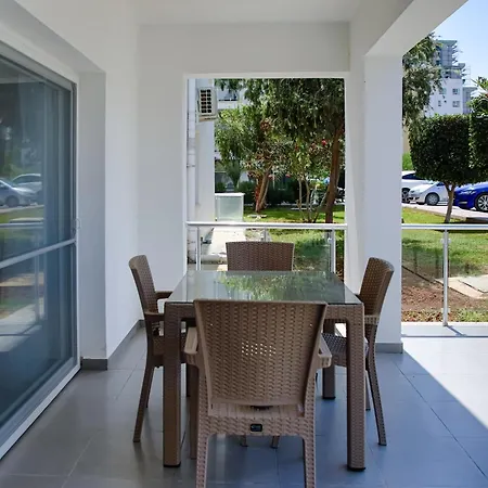 Ground Garden View In Caesar & Spa, Long * Perivolia tou Trikomou