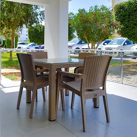 Ground Garden View In Caesar & Spa, Long Perivolia tou Trikomou