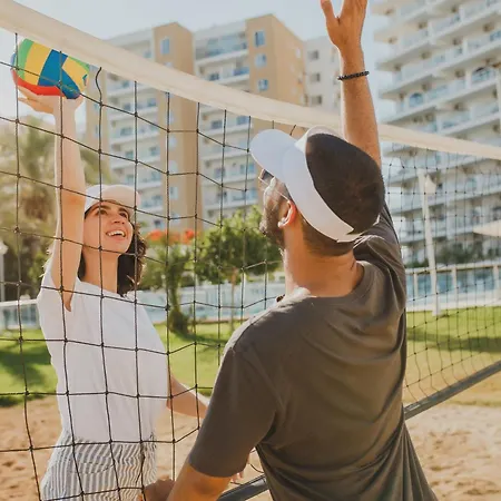 דירה Ground Garden View In Caesar & Spa, Long