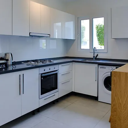 Ground Garden View In Caesar & Spa, Long דירה Perivolia tou Trikomou