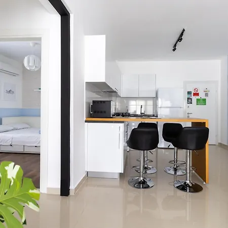 Ground Garden View In Caesar & Spa, Long Perivolia tou Trikomou