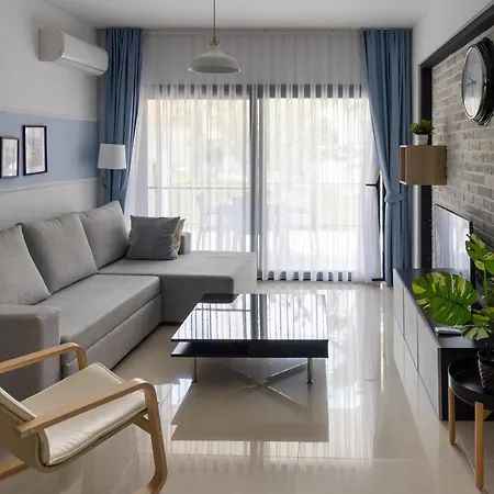 Ground Garden View In Caesar & Spa, Long Perivolia tou Trikomou