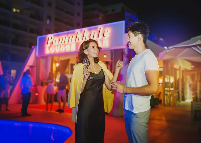 Ground Garden View In Caesar & Spa, Long アパート