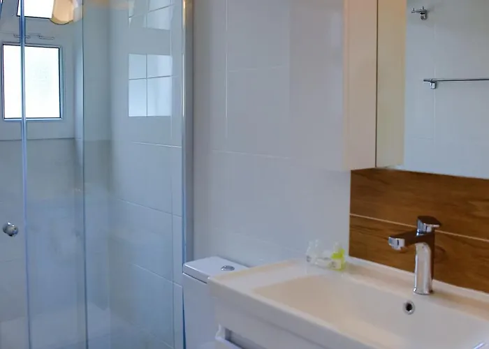 Ground Garden View In Caesar & Spa, Long *