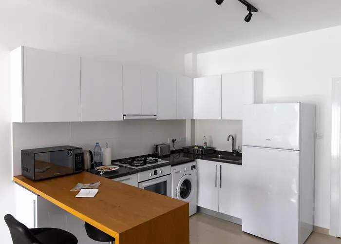 Ground Garden View In Caesar & Spa, Long Apartmán *